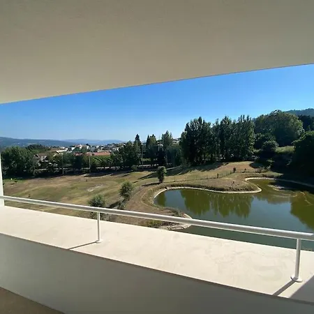 Moradia - Golfe *